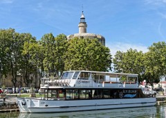 Isles De Stel Et Bateau Constance