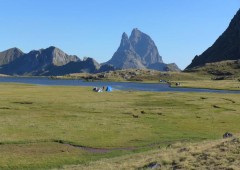 Pyrenees trekking