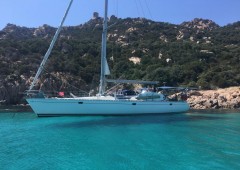 VOILIER LUCKYSTAR – CROISIÈRE EN CORSE AVEC SKIPPER